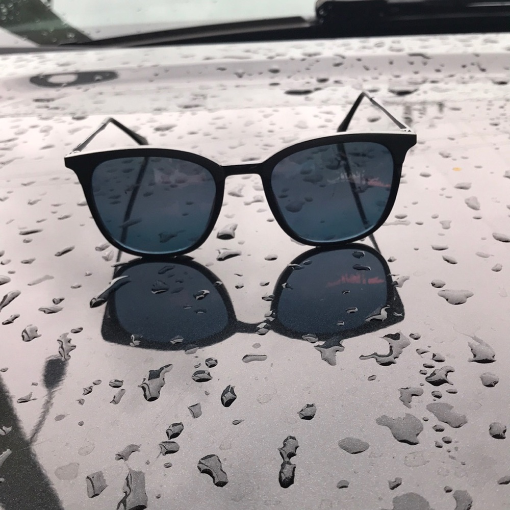 Ray ban